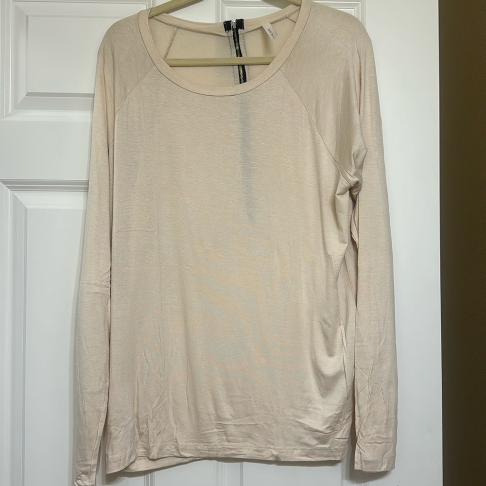 Cream Large long sleeve lightweight shirt